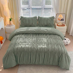 Serenity pinch Pleated Luxury Duvet Set