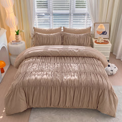 Serenity pinch Pleated Luxury Duvet Set