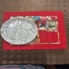 The Red Roses Table Mat Set With Red border