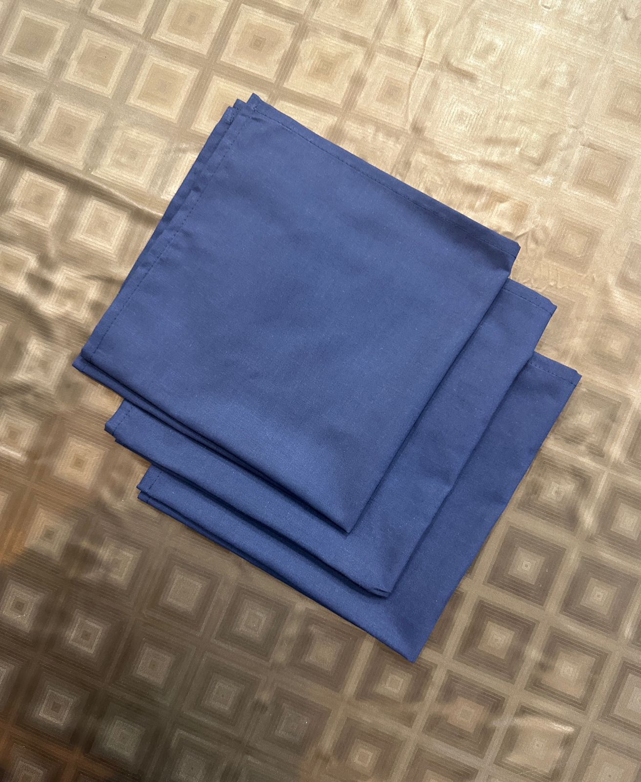 Roof Garden Printed Cotton Reversable Dinning Set - With Navy Border
