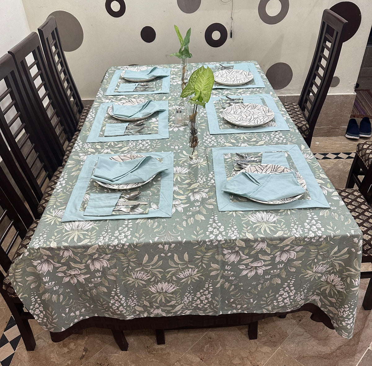Aqua Bordered Printed Cotton Reversable Dinning Set - Green Garden