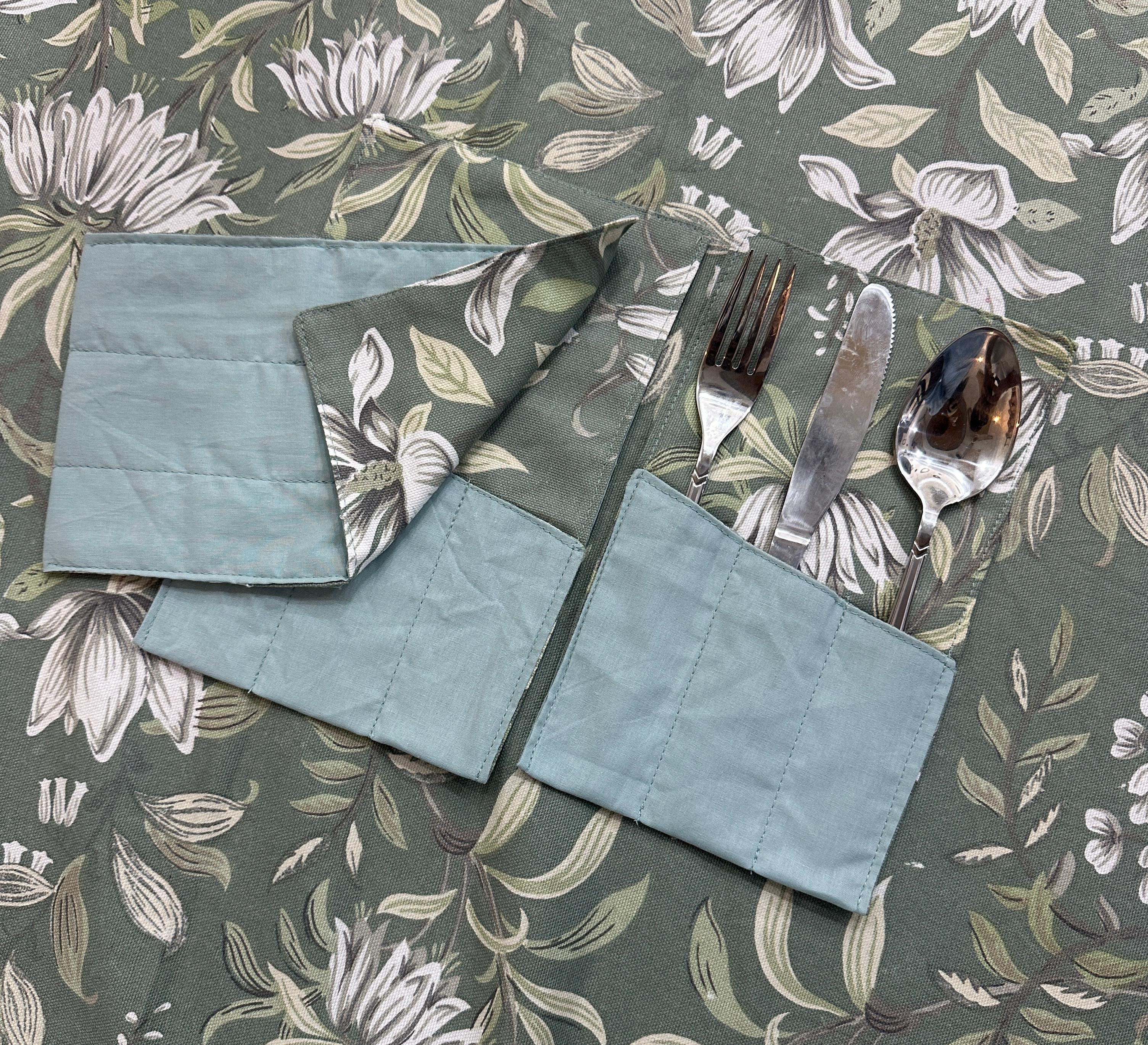 Aqua Bordered Printed Cotton Reversable Dinning Set - Green Garden