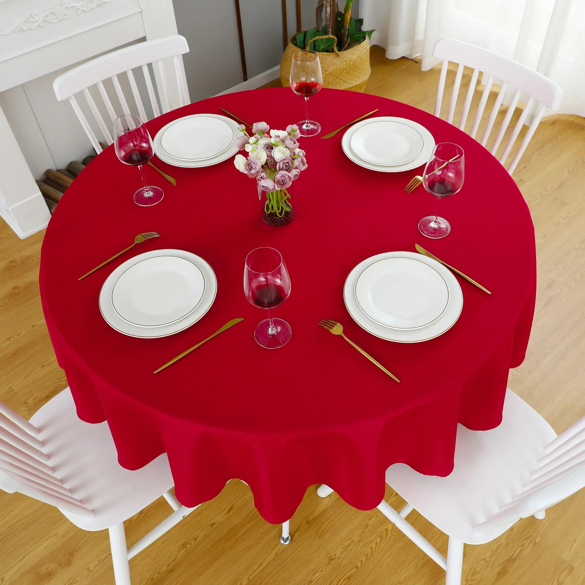 Decorative Cotton Round Tablecloth - Red