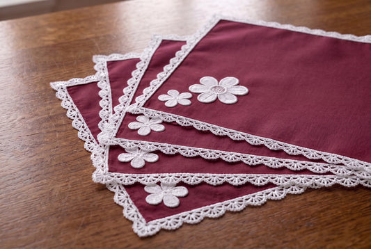 Luxury Cotton Dinning Set With Cute Lace - Burgundy
