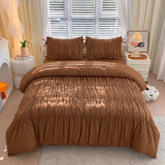 Serenity pinch Pleated Luxury Duvet Set