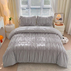 Serenity pinch Pleated Luxury Duvet Set