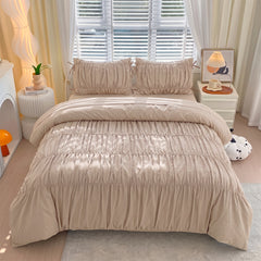 Serenity pinch Pleated Luxury Duvet Set