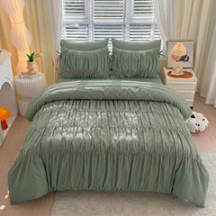 Serenity pinch Pleated Luxury Duvet Set