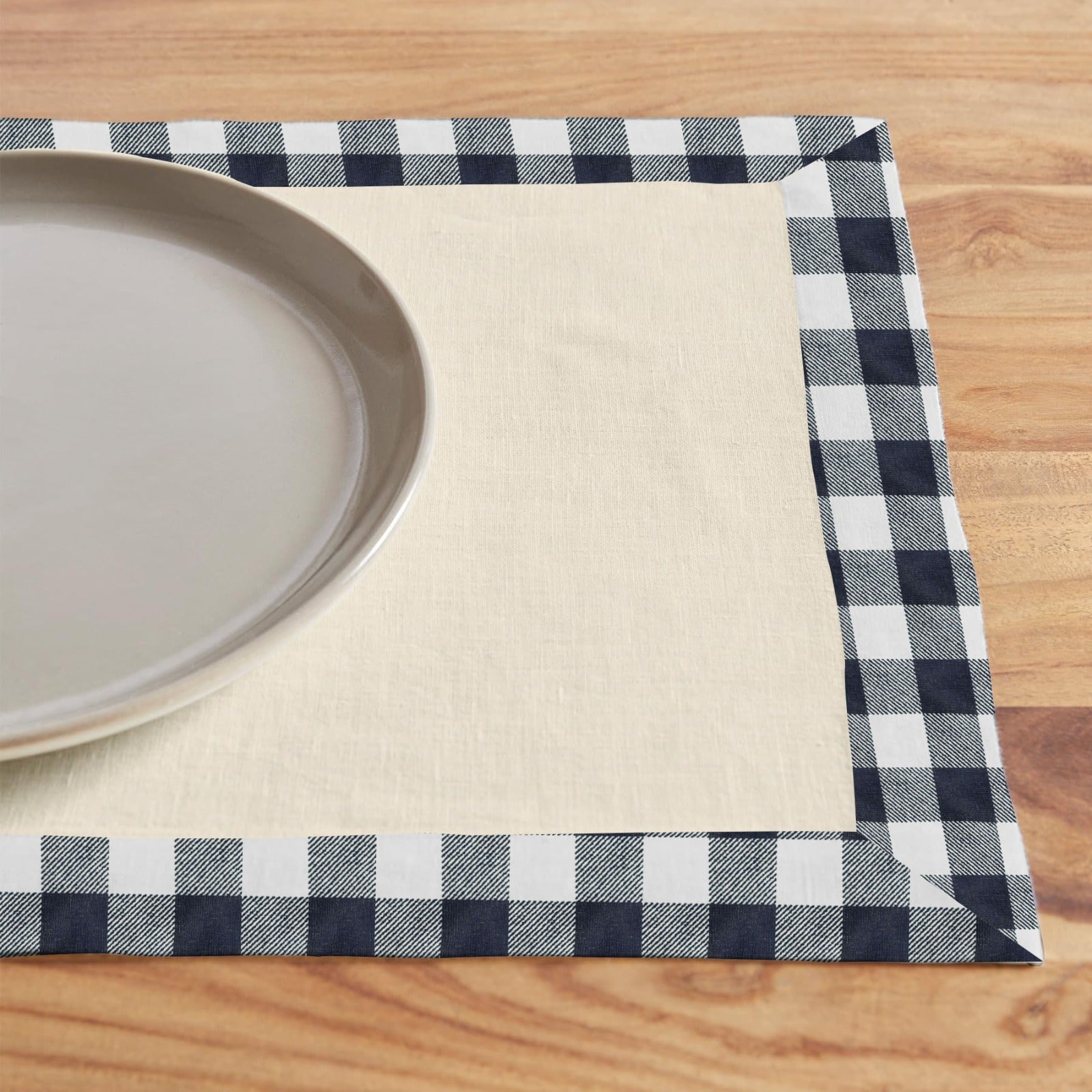 Print Bordered Cotton Dinning Set - Black Check