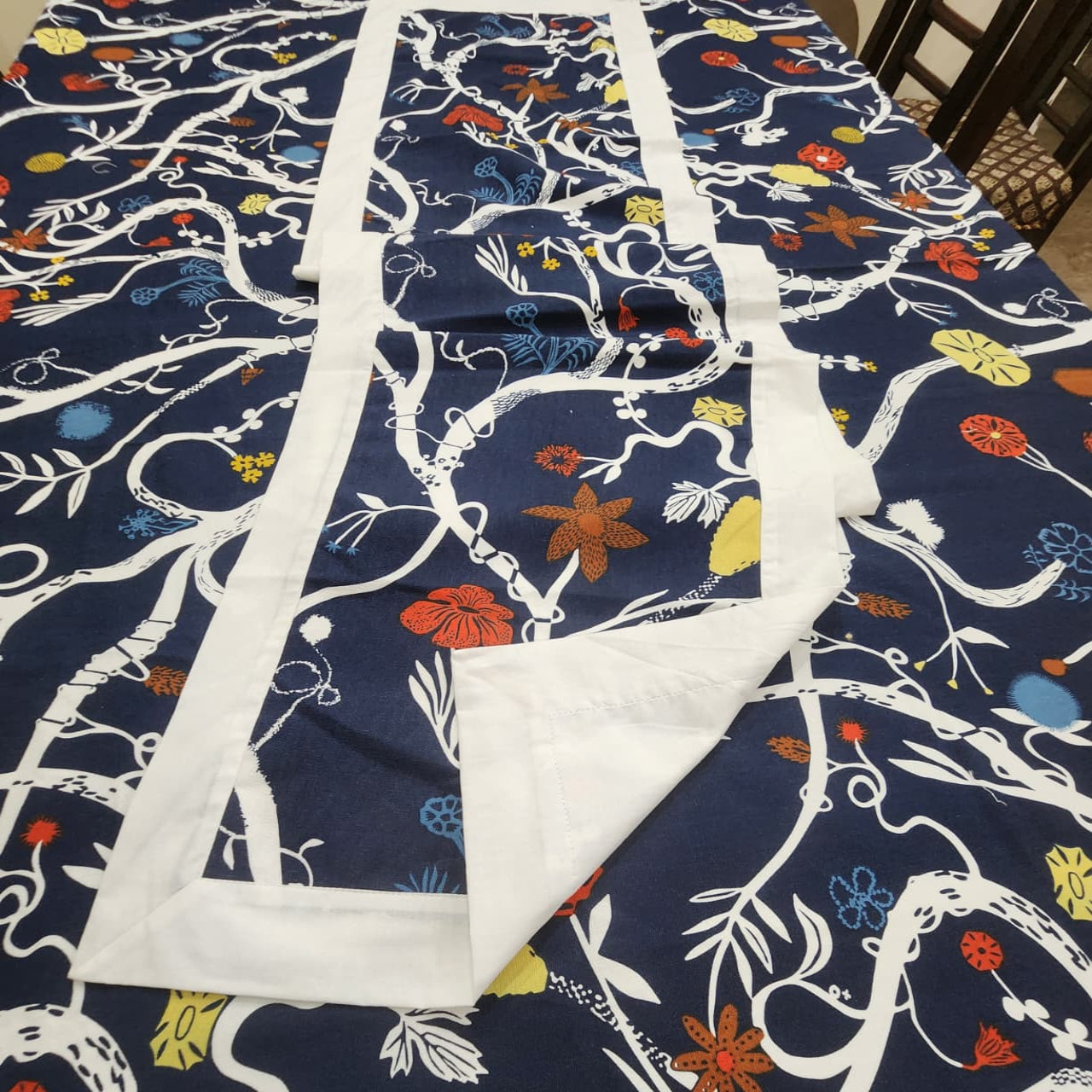 Dove White Bordered Printed Cotton Reversable Dinning Set - Blue Blossom
