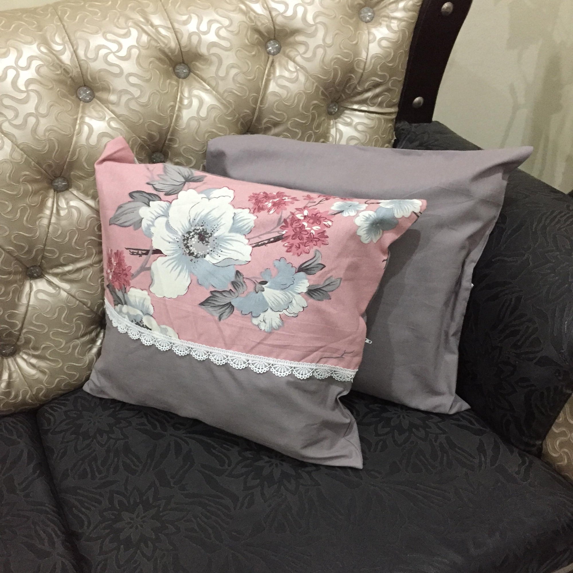New Rese Garden - Cushion Cover Set With Lace