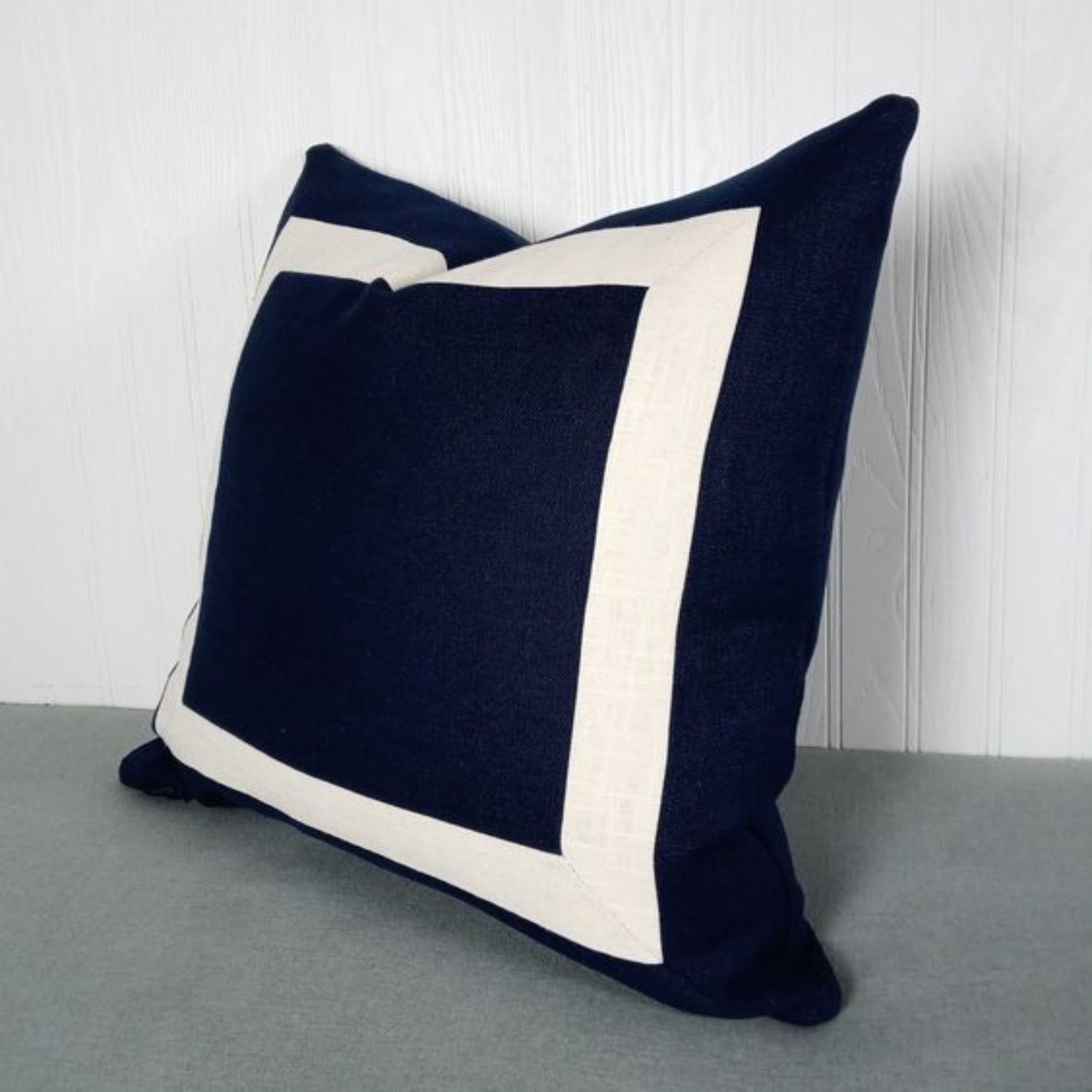 1 pc Sianna Navy Blue Jute Cushion Cover - 99 Bedding Store