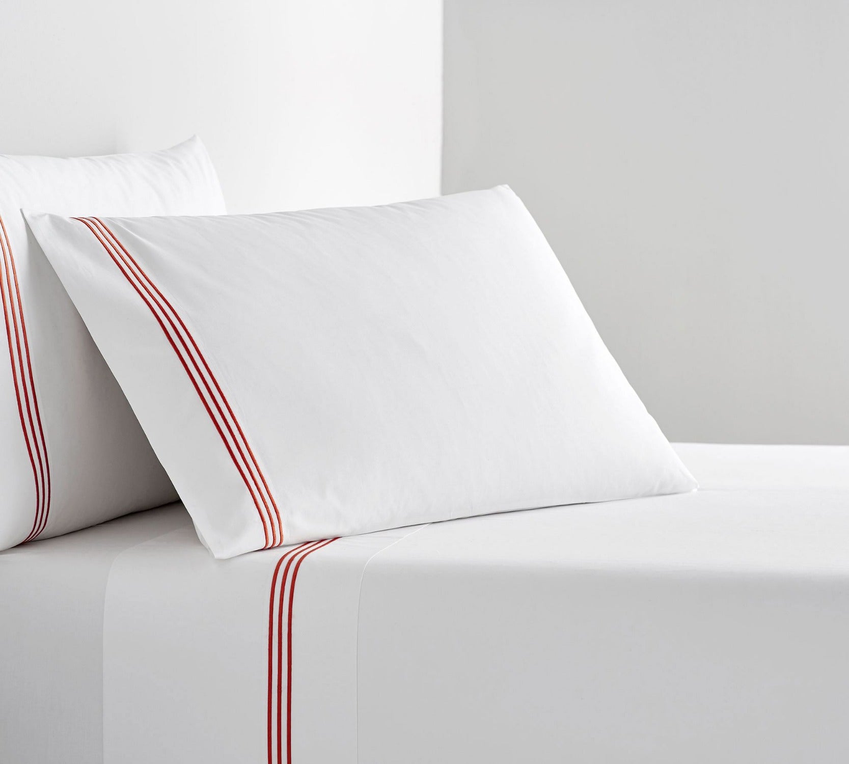 300 TC Egyptian Cotton Percale Bed Sheet Set With 3 line Baratta - 99 Bedding Store